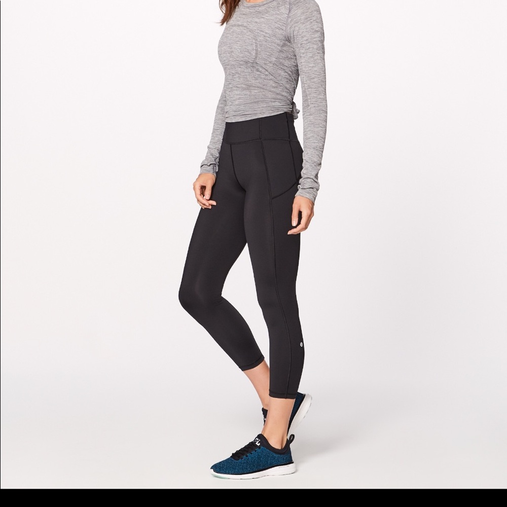 Lululemon Final Lap Crop Black